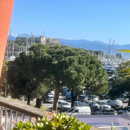 Family - Terrace - Parking - 4-5 People Appartamento *